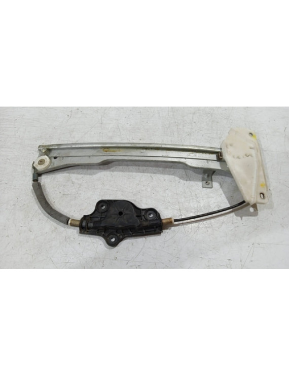 Máquina De Vidro Traseira Direita Nissan Sentra 2007 - 2013