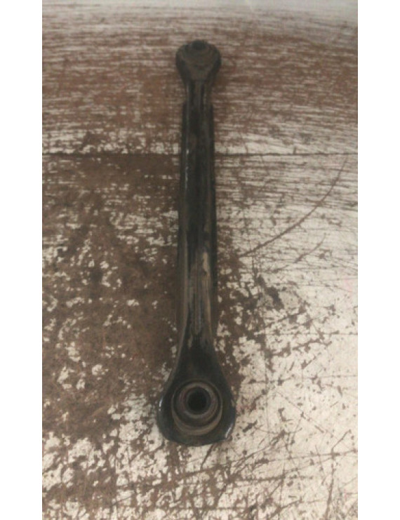 Balança Superior Trás Esquerda Peugeot 607 2001