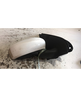 Retrovisor Lado Direito Fiat Stilo 2008 / Avaria
