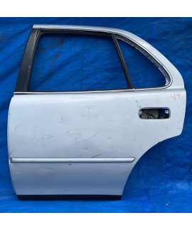 Porta Traseira Esquerda Toyota Camry 1996 1997 - Traseira - Esquerda - Prateado