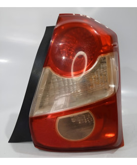 Lanterna Direita Etios Hatch 2014 2015 2016 2017 2018 2019 Direito Vermelho