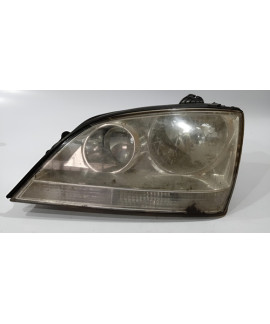 Farol Esquerdo Kia Sorento 2003 2004 2005 2006 / Detalhe