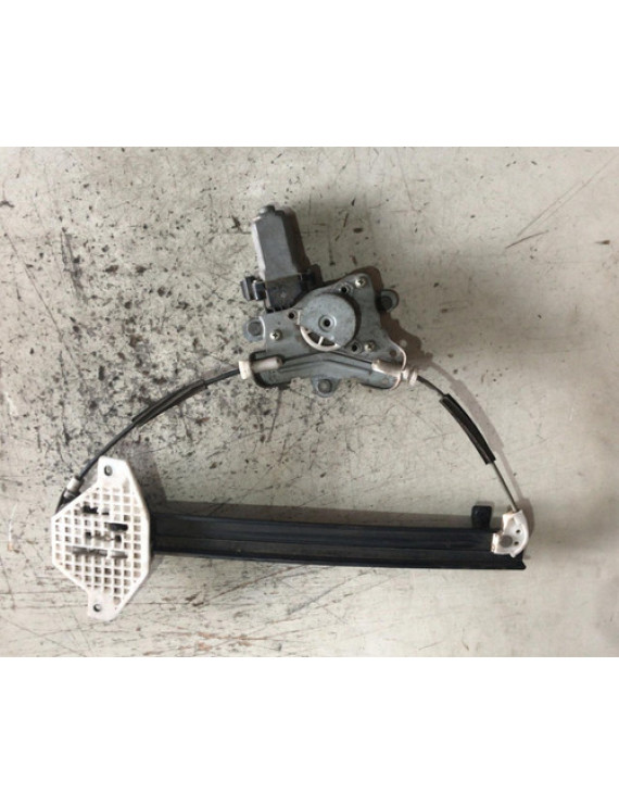 Máquina Vidro Traseira Direita Korando 2010 - 2014