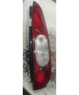 Lanterna Traseira Direita Kia Clarus Sw Glx 1998 Direito