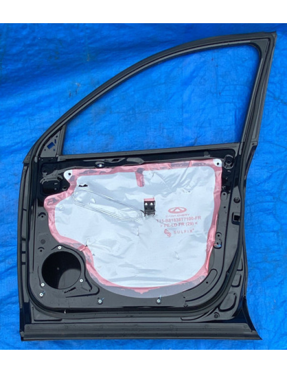 Porta Dianteira Direita Chery Tiggo 7 2020 A 2022 Avaria