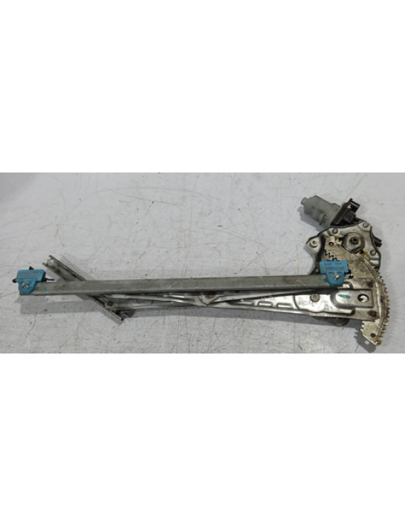 Máquina De Vidro Dianteiro Direito Versa 2014 2015 2016  