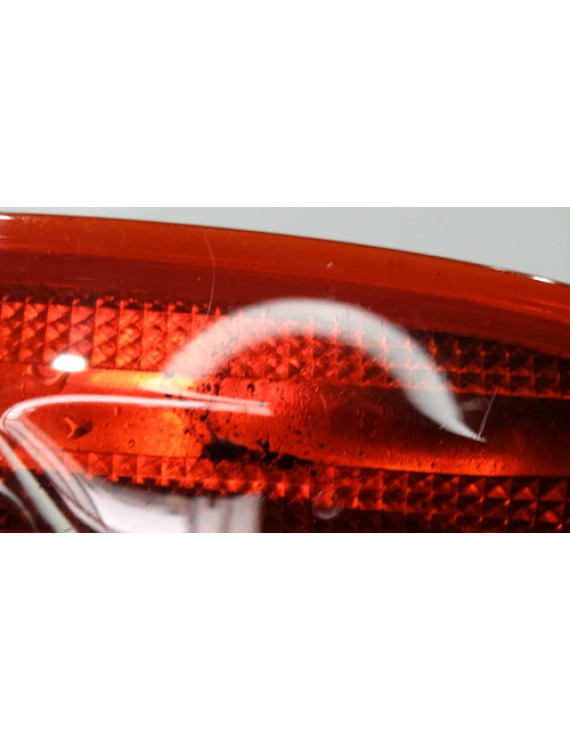 Lanterna Esquerda Tampa Mercedes B180 B170 2010 2011