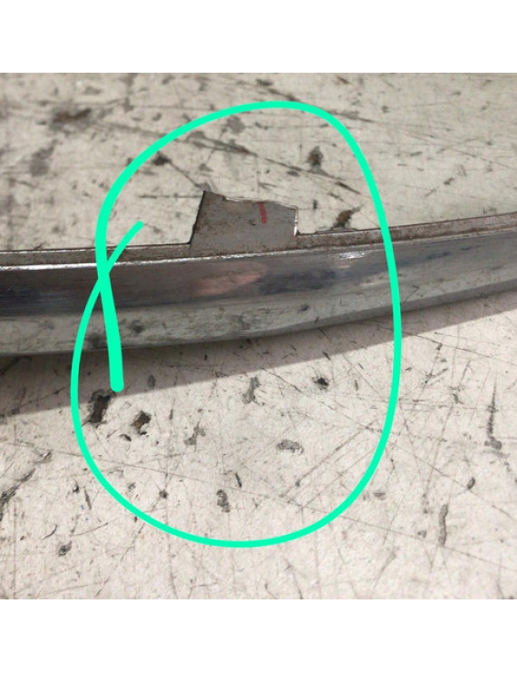Moldura Central Lado Esquerdo Honda Crv 2010 / Avaria