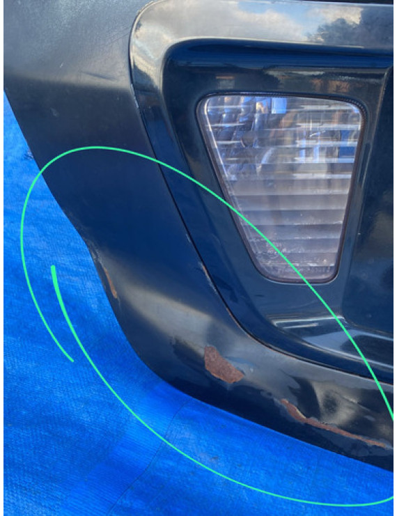 Tampa Traseira Honda Accord 2003 A 2007 / Detalhe