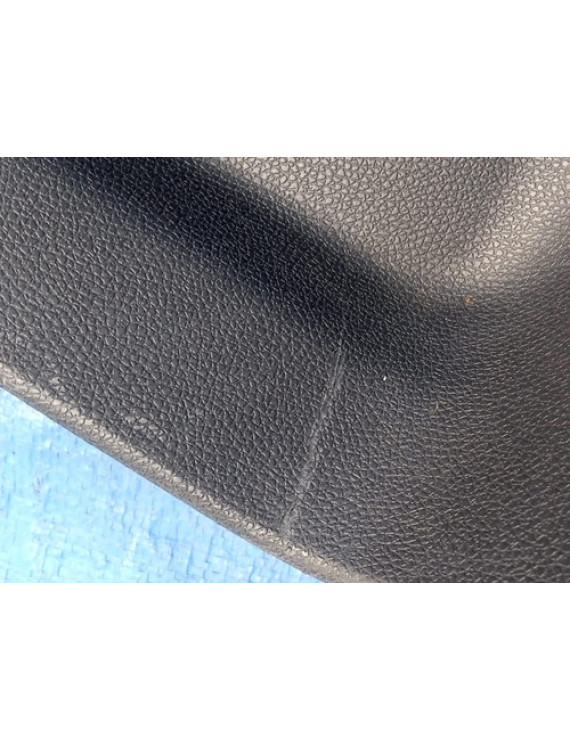 Acabamento Inferior Traseiro Dir Mercedes C180 2012 Coupe