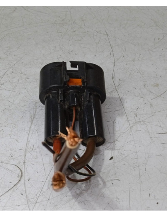Conector Chicote Mercedes C300 2018 / A2225400081