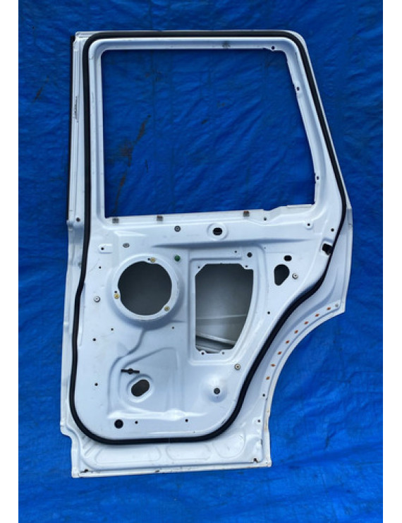 Porta Traseira Direita Freelander 2 2007 - 2014 / Avaria