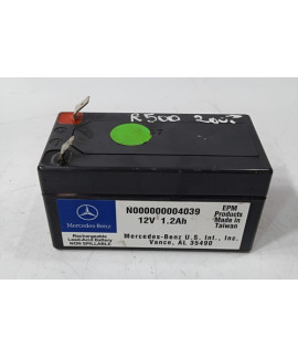 Bateria Auxiliar Mercedes R500 2007 Gla 200 2019 - 12v 1.2ah Direito