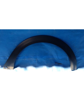 Moldura Paralama Traseiro Esquerdo Aircross 2011 - 2016 Preto