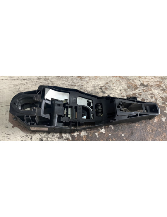 Suporte Maçaneta Dianteira Esquerda Peugeot 3008 2019 Preto