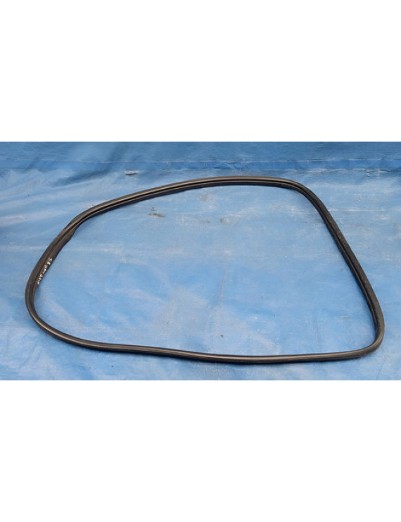 Borracha Porta Traseira Esquerda Hrv 1.8 2016 - 2021 Preto