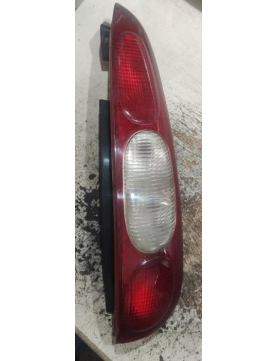 Lanterna Traseira Direita Kia Clarus Sw Glx 1998