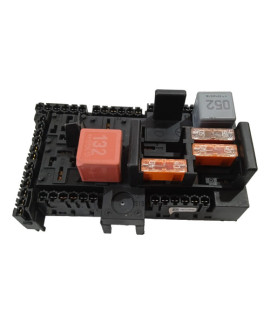 Caixa De Fusíveis Mercedes E300 2016 - 2020 / A2139068701   