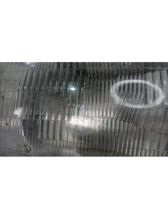 Farol Direito Toyota Prévia 1991 1992 1993 Detalhe