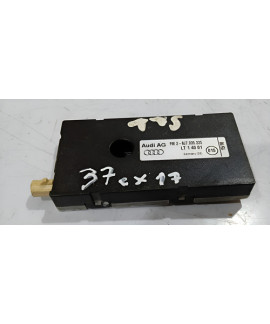 Amplificador De Antena Audi Tt 2008 - 2015 / 8j7035225 Preto