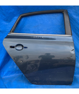 Porta Traseira Direita Sentra 2014 2015 2016 / Detalhe Preto