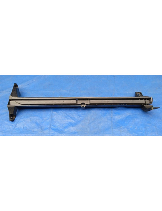Suporte Direito Tampão Porta Malas Volvo Xc60 2011 - 2016