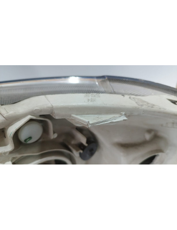 Farol Direito Mascara Negra Fielder 2005 2006 2007 Direito/passageiro