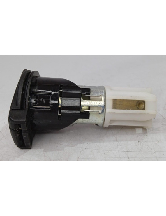 Tomada Acendedor 12v Gol Voyage Saveiro 2012 - 2016