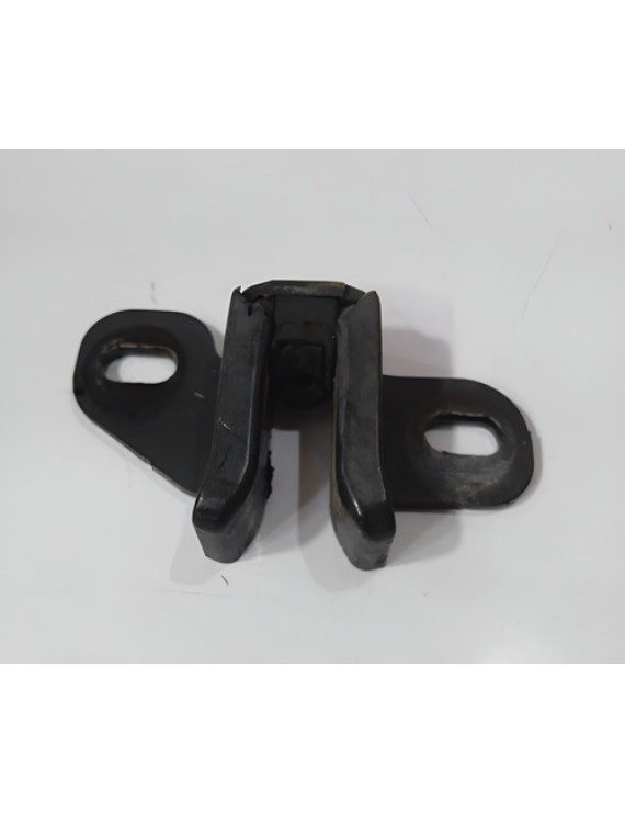 Batente Esquerdo Tampa Traseira Outlander 2014 - 2019 Preto