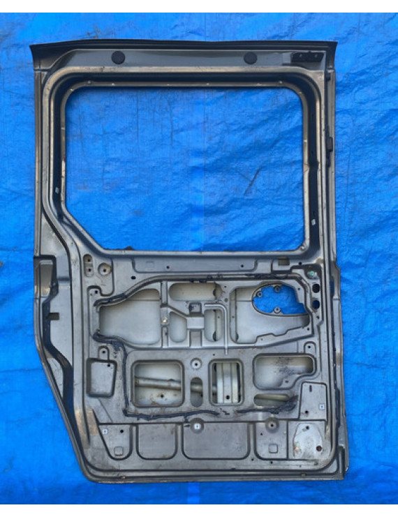 Porta Traseira Esquerda Kia Carnival 1998 A 2001 Traseira Esquerda Preto