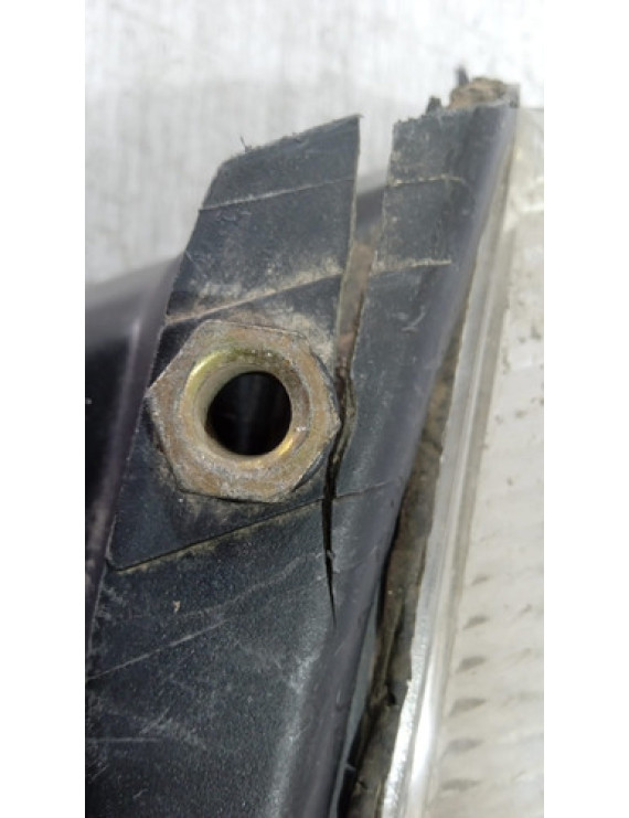 Farol Direito Passat B5 1997 1998 1999 2000 / Detalhe Direito