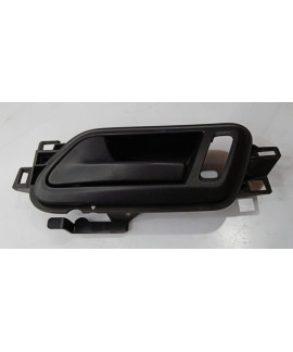 Maçaneta Interna Dianteira Esquerda Amarok 2012 2013 2014