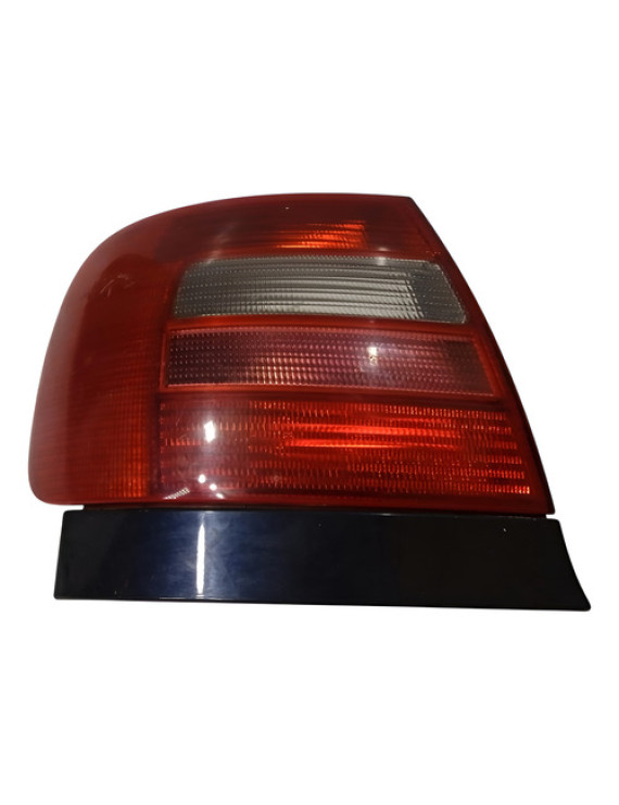 Lanterna Esquerda Audi A4 1997 1998 1999 2000 2001 Esquerdo/motorista Vermelho