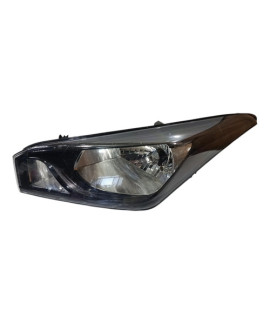 Farol Esquerdo Hb20 2013 - 2019 / Detalhes Esquerdo/motorista Farol Esquerdo Hb20 2013 - 2019 / Detalhes Esquerdo/motorista