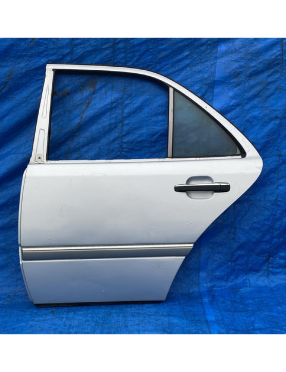 Porta Traseira Esquerda C180 C230 1994 A 1999