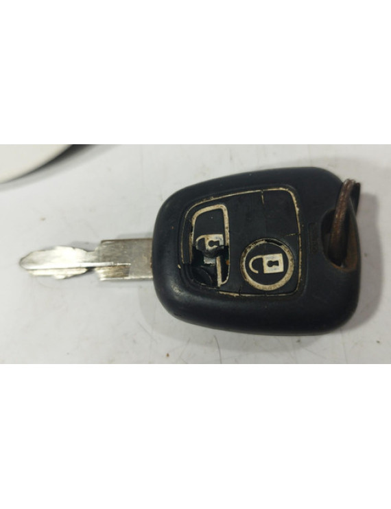 Tampa Com Chave Do Tanque Peugeot 206 2006 