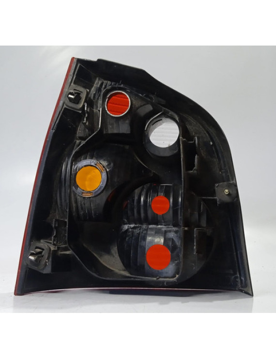 Lanterna Direita Polo Hatch 2003 2004 2005 2006