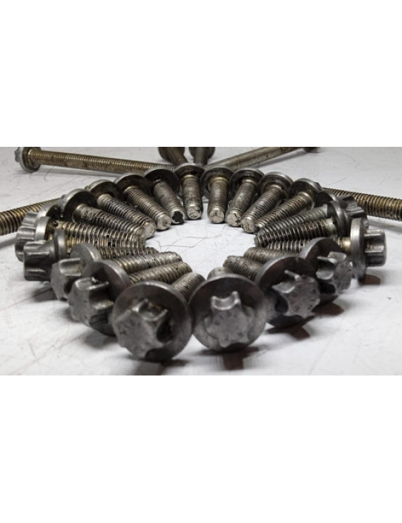 Kit Parafuso Tampa Do Carter Bmw 135i 3.0 N55 2015