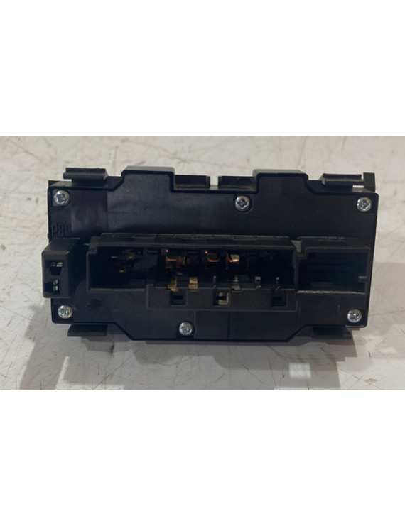 Comando Pisca Alerta Mercedes E320 E240 C280 1997 - 2000  Vermelho