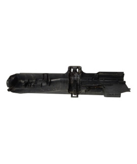 Suporte Lateral Esquerdo Radiador Bmw 320 2009