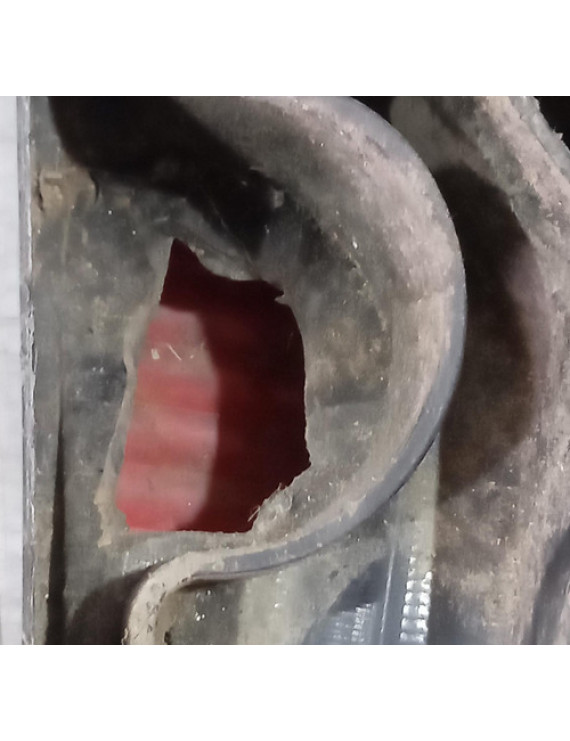 Lanterna Tampa Direita Honda Accord 1998 - 2000 / Detalhe