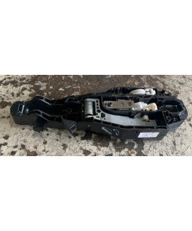 Suporte Maçaneta Dianteira Direita Peugeot 3008 2019 Preto