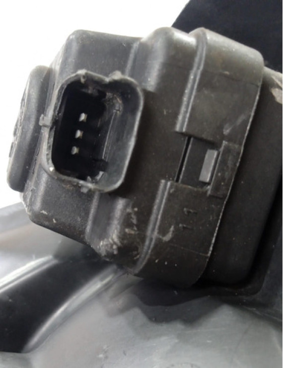 Farol Esquerdo Xsara Picasso 2007 2008 2009 2010 Esquerdo/motorista