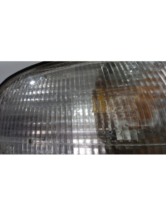 Pisca Seta Farol Direito Mazda 626 1993 - 1997 Avaria