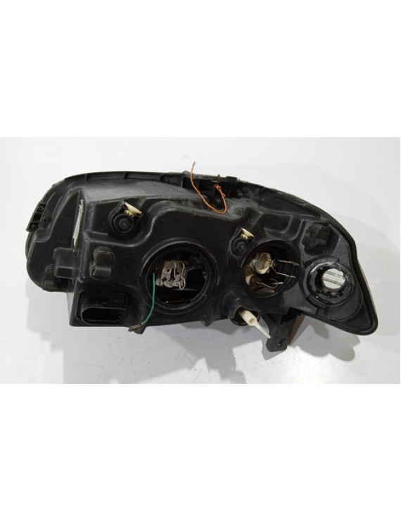 Farol Direito Palio Weekend Strada 2012  2013 2014 / Detalhe Direito