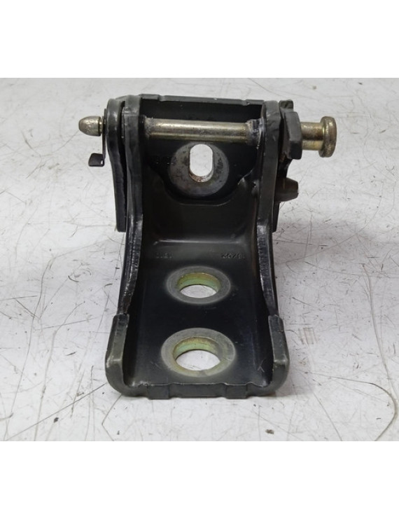 Dobradiça Superior Porta Dianteira Esquerda C5 2001 - 2005