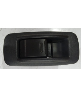 Botão De Vidro Traseiro Toyota Rav4 2000 - 2005