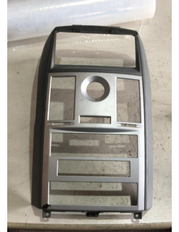 Moldura Console Central Town & Country 2008 - 2010
