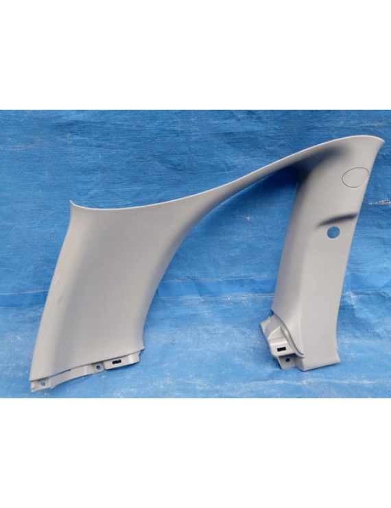 Acabamento Porta Malas Esquerdo Toyota Rav4 2000 - 2005