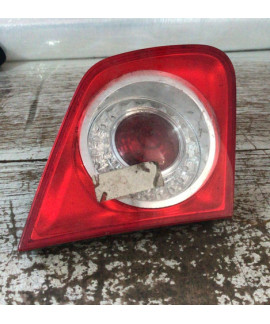 Lanterna Tampa Traseira Jetta Esquerda 2007 - 2010